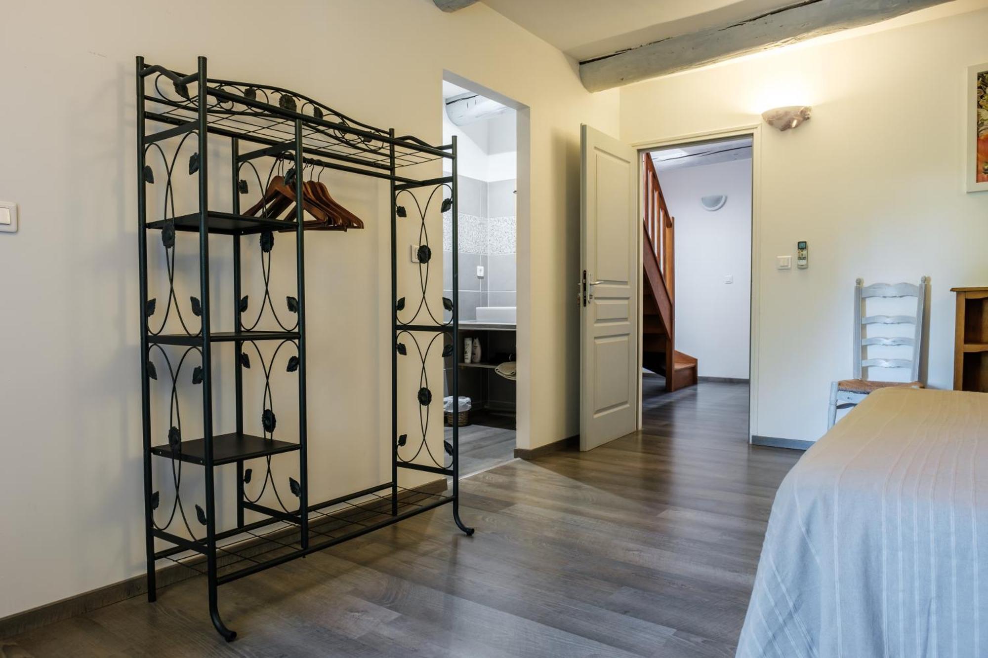 Mas D'Alaure B&B Verquieres Exterior photo