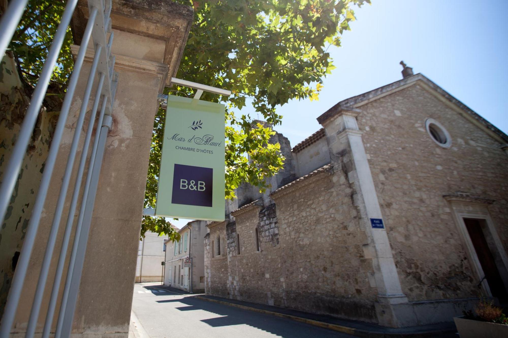 Mas D'Alaure B&B Verquieres Exterior photo
